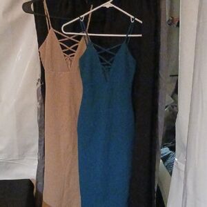 The Vintage Shop Multicolored Cocktail Dress with Sleeveless Design and V-Neck